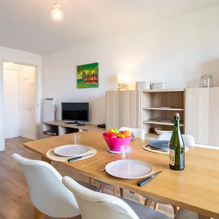 Front De Mer-9 By Interhome
